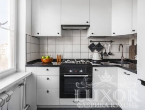 Идеи дизайна встроенной кухни с фото в интерьере